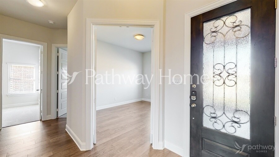 Building Photo - 217 Brazos Dr