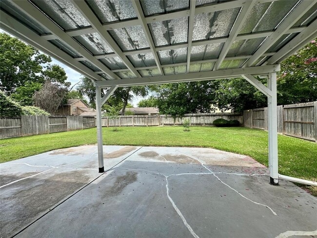 Building Photo - 10118 Spotted Horse Dr