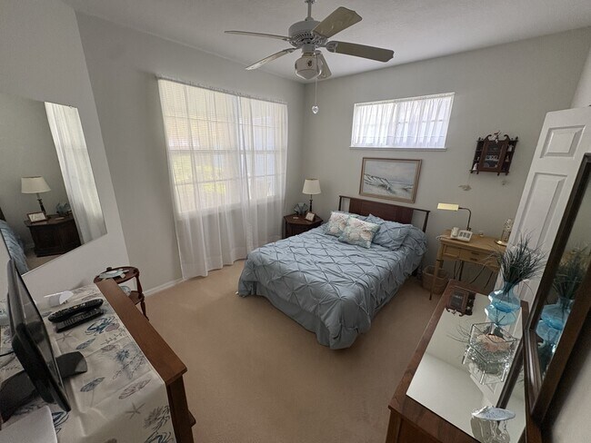 Building Photo - 322 Greenwood Lake Dr