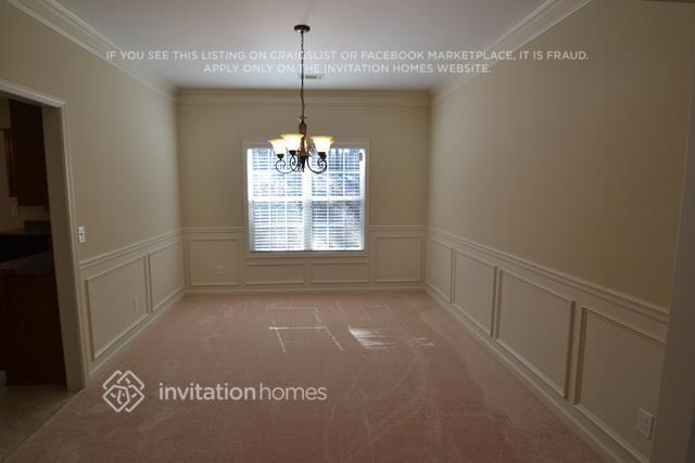 Building Photo - 2530 Freemont St