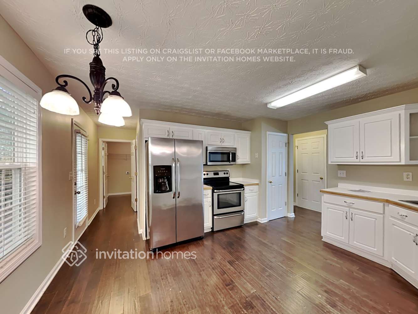 Building Photo - 2585 Hidden Creek Dr SW