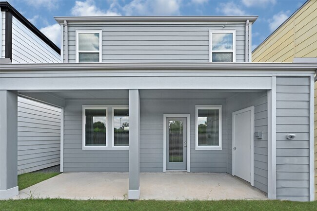 Building Photo - 3015 Ocean Cay Dr