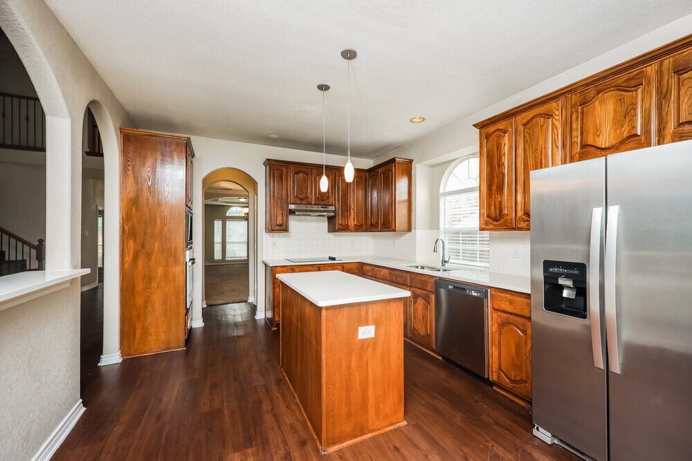 Building Photo - 100 Silverwood Dr