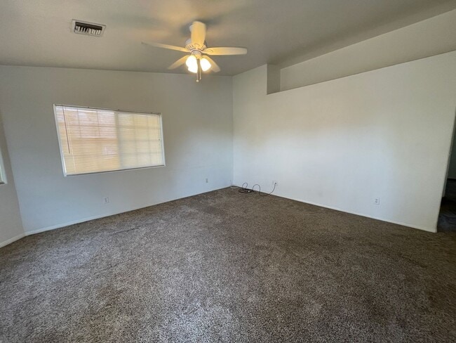 Building Photo - 7020 E Pueblo Ave