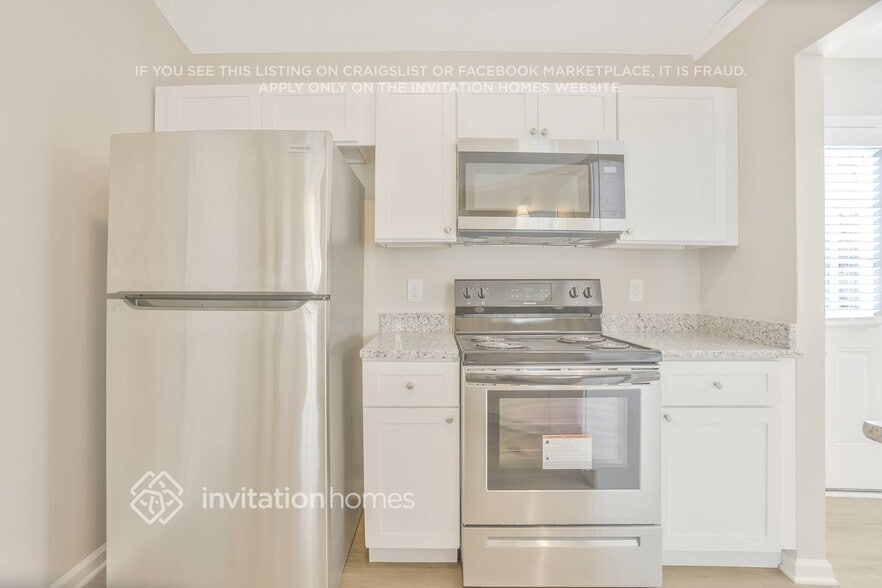 Building Photo - 387 Tuscany Trce