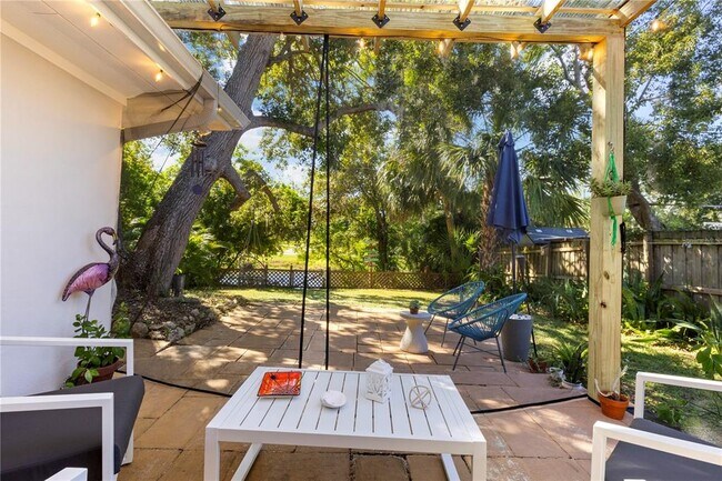 Building Photo - 1010 Bay Breeze Terrace