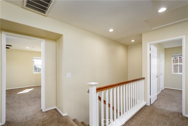 Building Photo - 16442 El Revino Dr