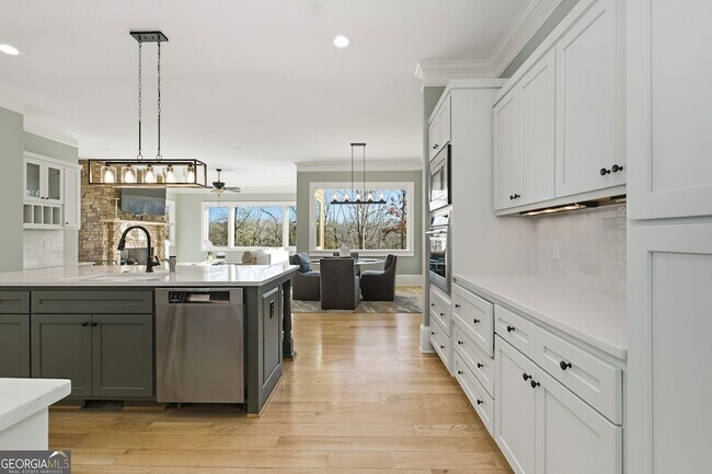 Building Photo - 6225 Random Winds Bluff