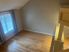 Building Photo - 16062 SW Red Clover Ln.