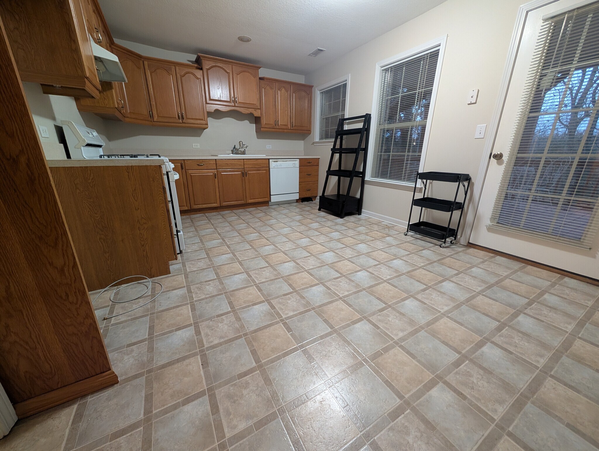 Kitchen - 7218 Timber Trl