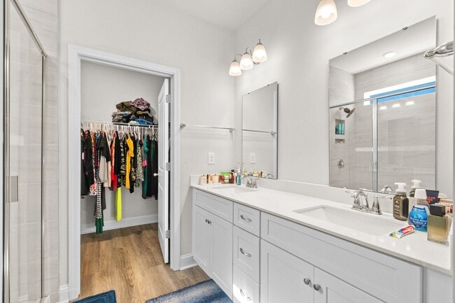 Building Photo - 4536 Lady Slipper Dr