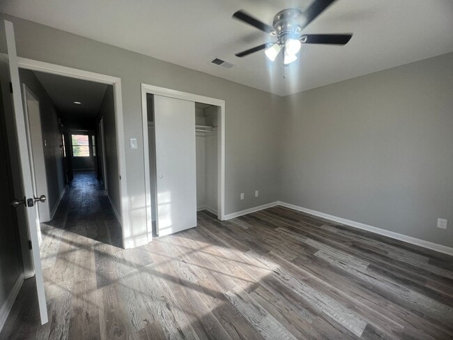 Building Photo - Updated in North Bossier.. Close to Barksdale Air Force Base..