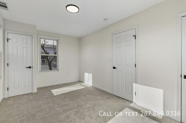 Building Photo - 507 Washburn Ave