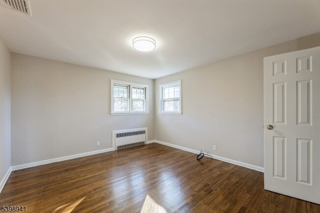 Building Photo - 57 Essex Ave