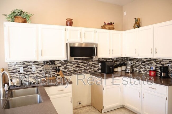 Building Photo - 4287 E Cassia Way