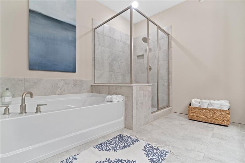 Building Photo - 510 Duval Dr