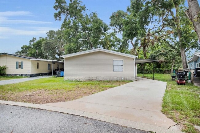Primary Photo - 10526 Bay Hills Cir