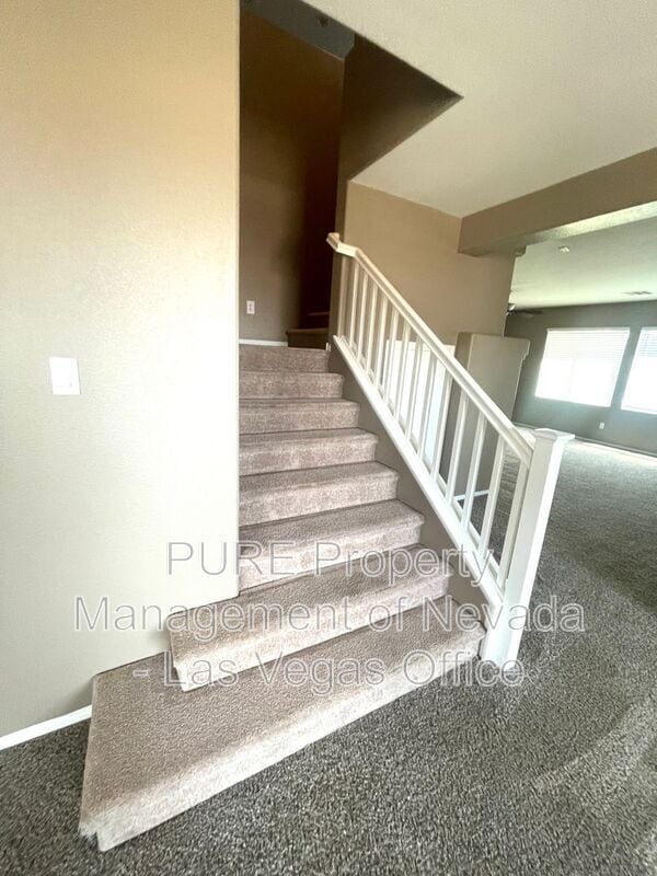 Building Photo - 3904 Ropers Ranch St