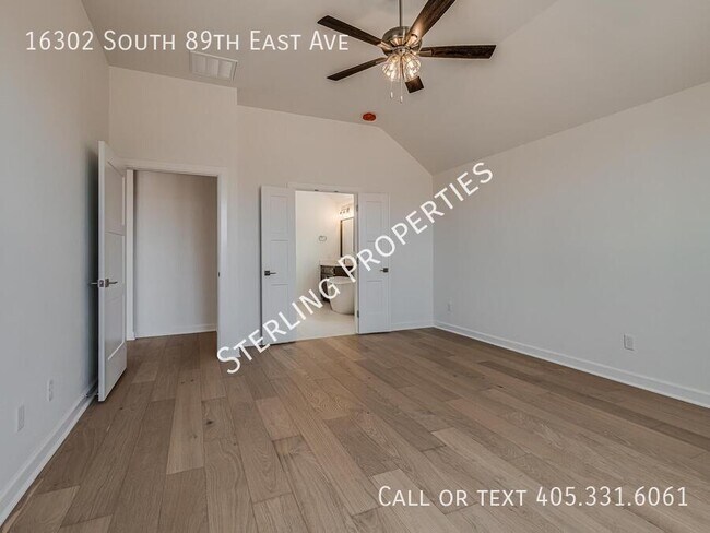 Building Photo - 16302 S 89th E Ave