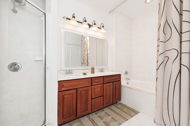 Building Photo - 21 W 127th St