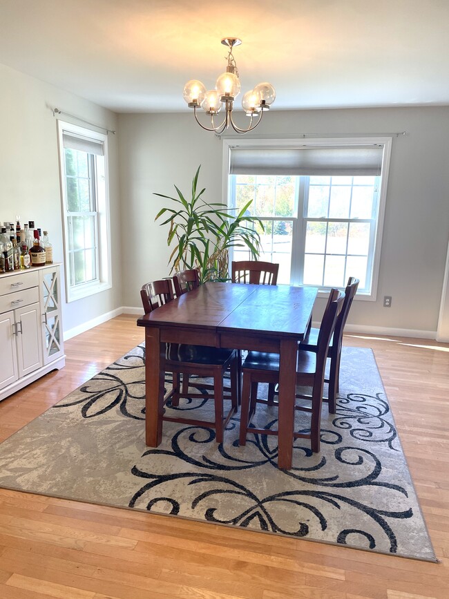 Building Photo - 64 Hamilton Dr