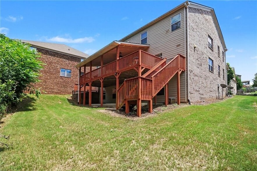 Building Photo - 550 Nichols View Way