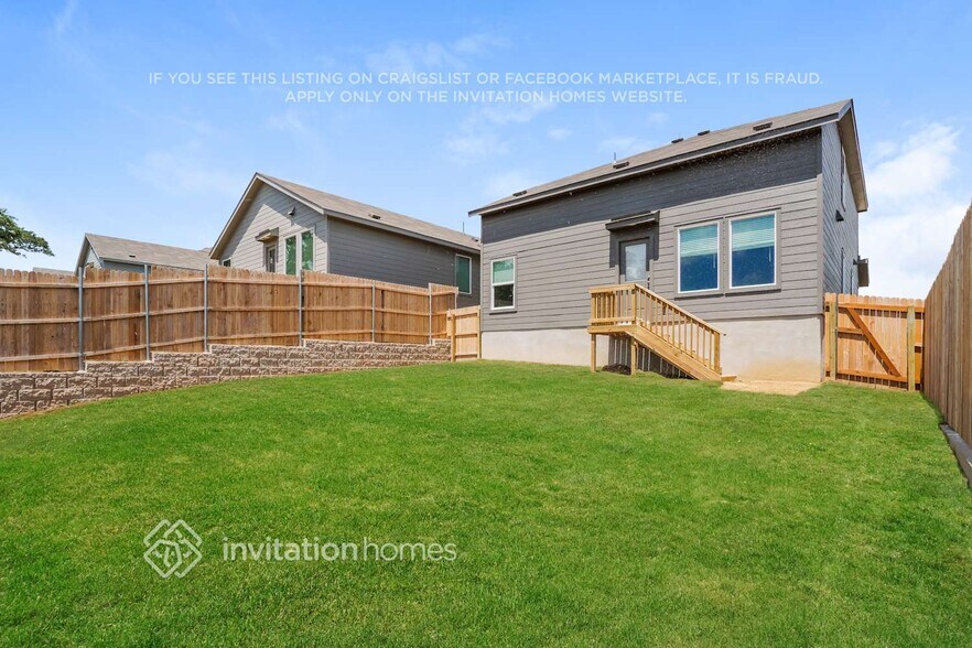 Building Photo - 3326 Rodgers Hl