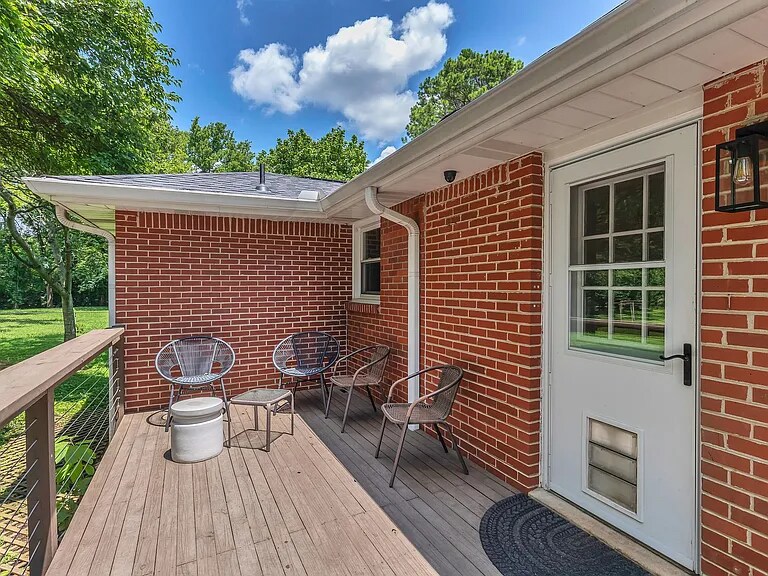 Building Photo - 457 Ewing Ln