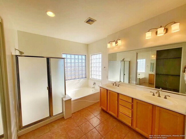 Building Photo - 2913 W Windsong Dr
