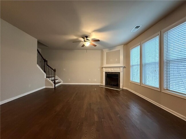 Building Photo - 4916 Briarcliff Dr