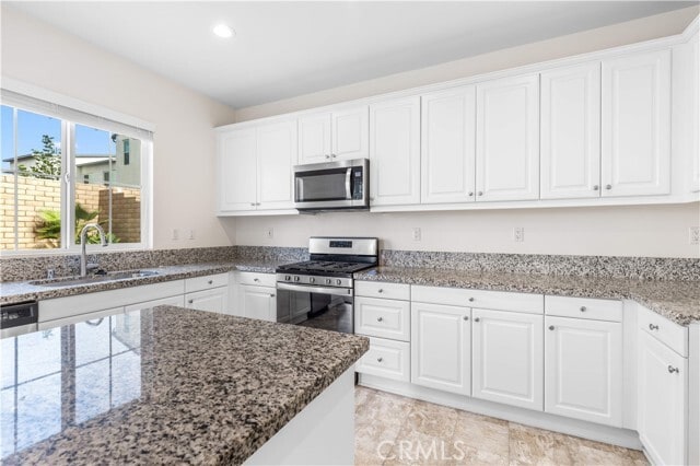 Building Photo - 3449 E Sweetbay Wy