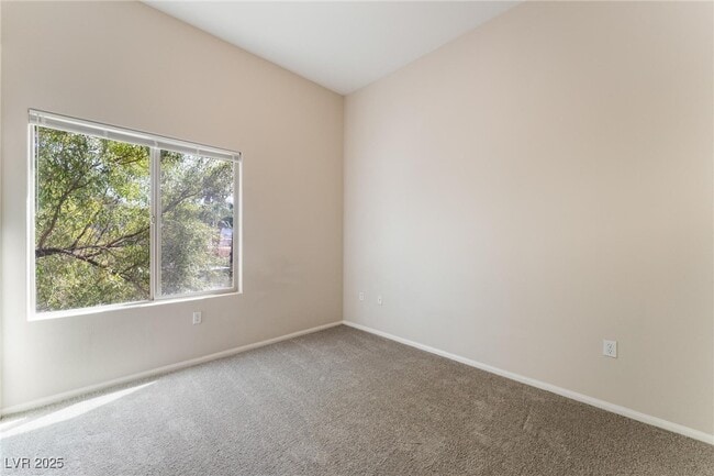Building Photo - 8805 Jeffreys St