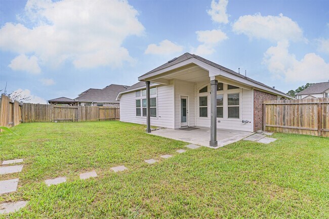 Building Photo - 7019 Terra Dr