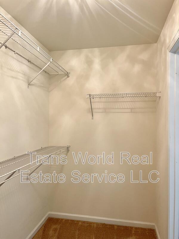 Building Photo - 2673 Winslow Ridge Dr NE