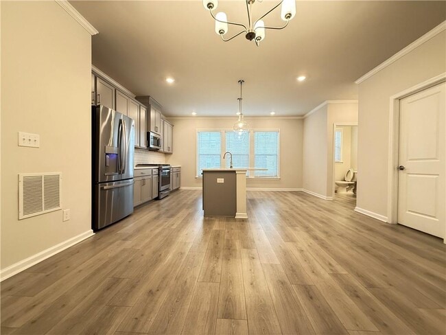 Building Photo - 3756 Davis Cir NW