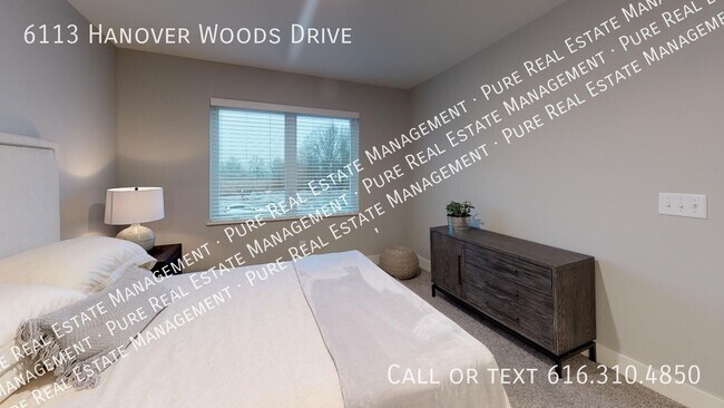 Building Photo - 6113 Hanover Woods Dr