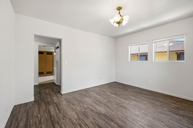 Building Photo - 1619 11th Ave