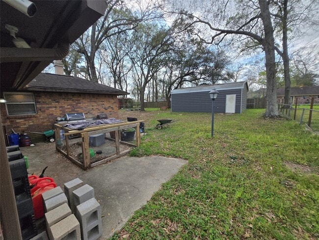 Building Photo - 24312 Carlton Rd