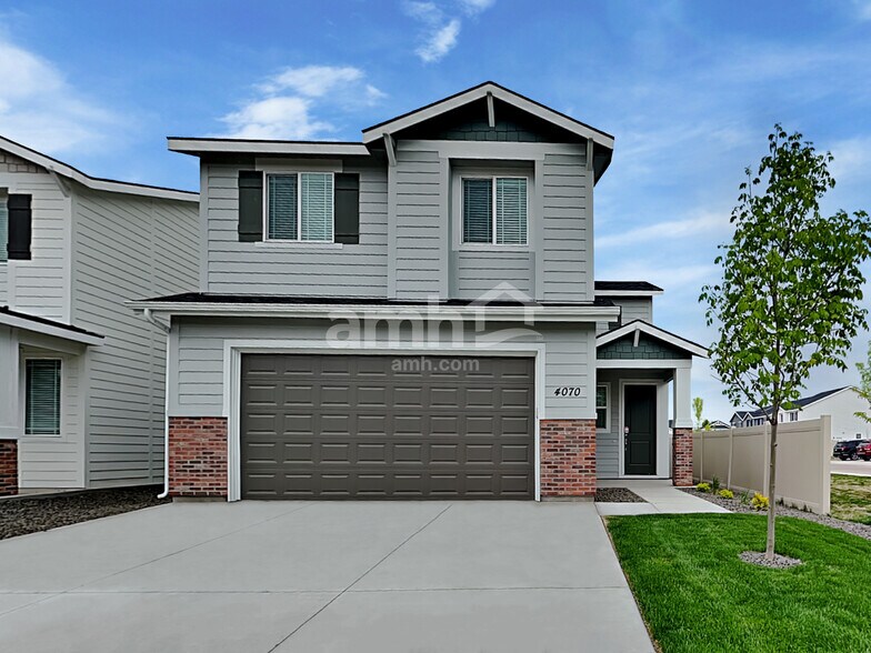 Primary Photo - 4070 N Bold Stripe Ave