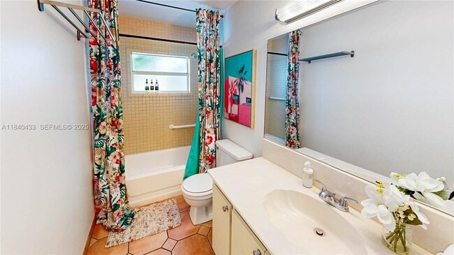 Building Photo - 9614 SW 134th Ct