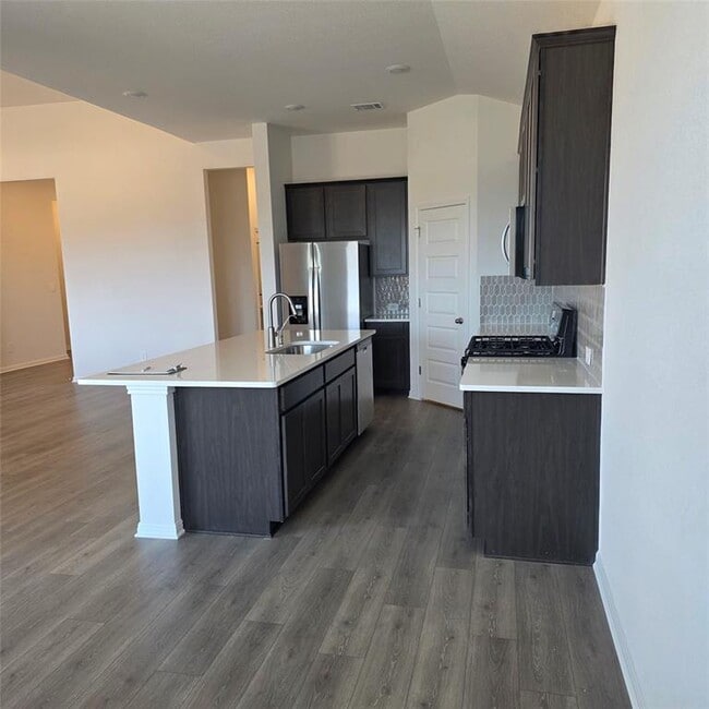 Building Photo - 141 Pendleton Dr