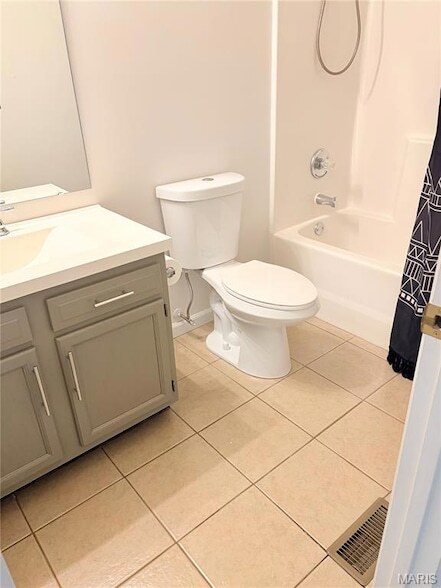 Building Photo - 487 Boardwalk Springs Pl