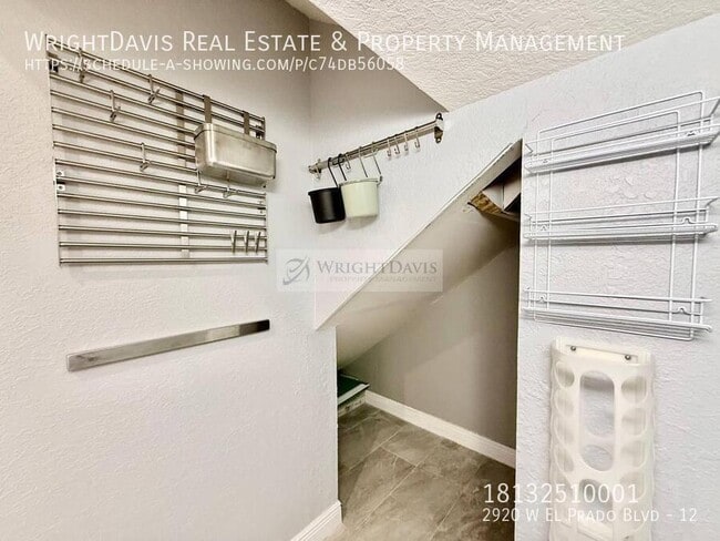 Building Photo - 2920 W El Prado Blvd