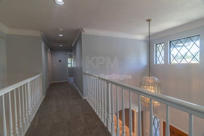 Building Photo - 672 Cypress Run