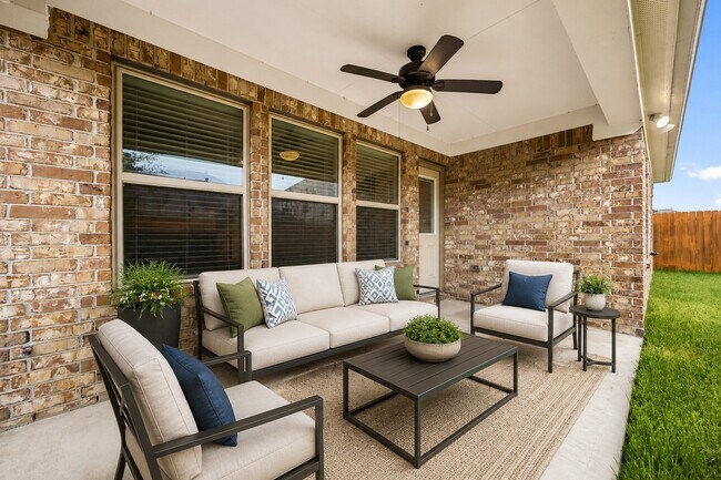 Building Photo - 32659 Timber Point Dr