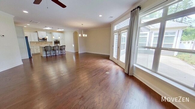 Building Photo - 8011 Parknoll Dr