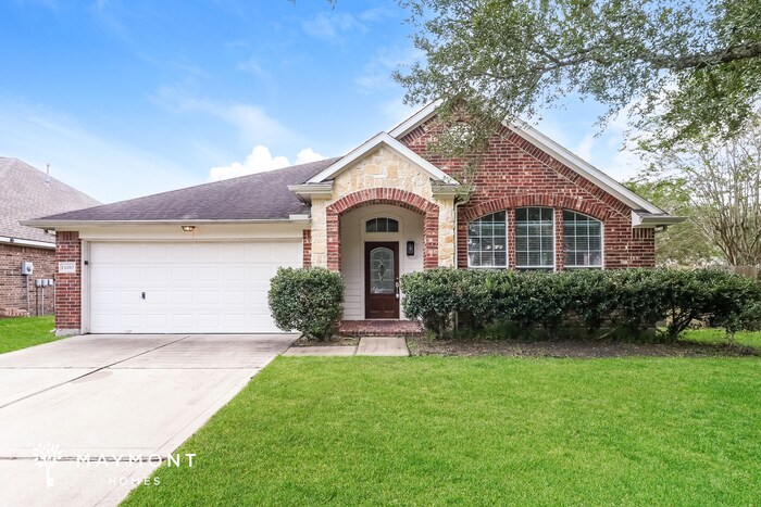 Primary Photo - 15207 Bentridge Dr
