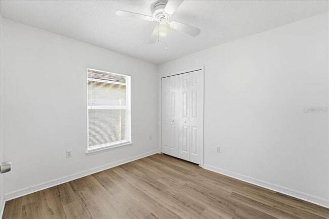 Building Photo - 933 Pecan St