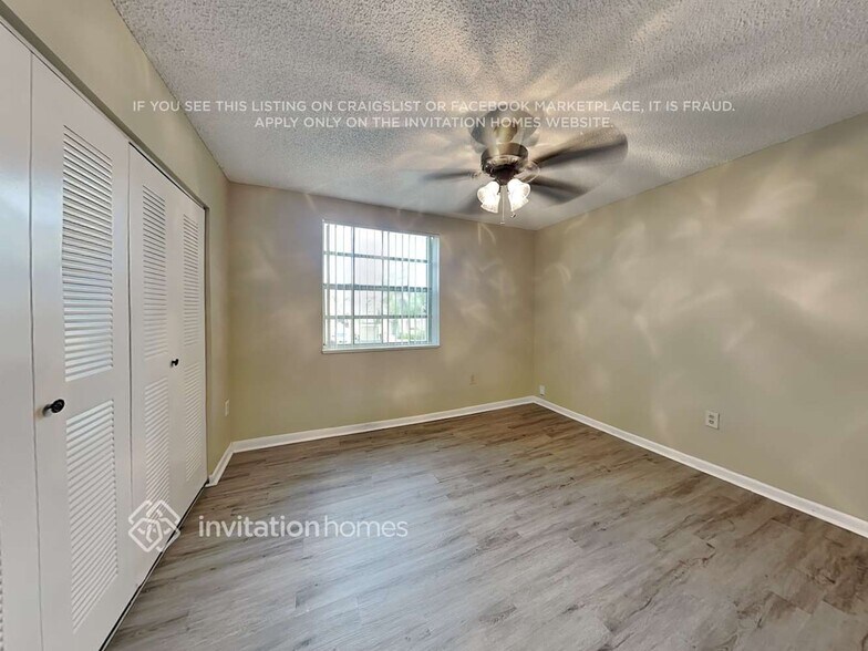 Building Photo - 14075 Langley Pl