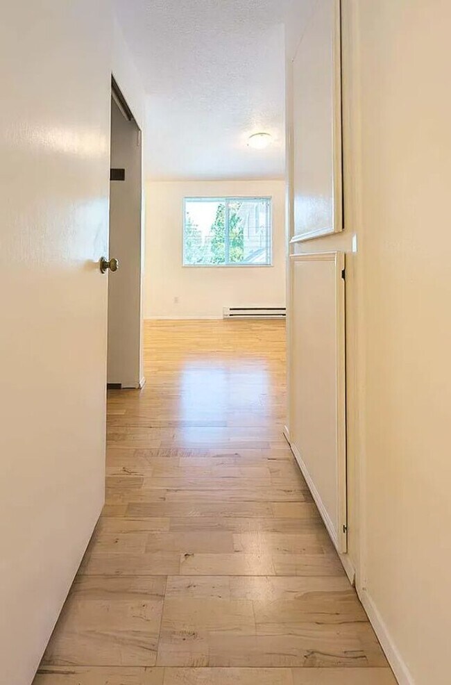 Building Photo - New Quimby